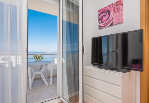 Apartments Ivi - Unit 374176-13