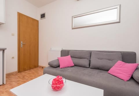 Apartments Ivi - Unit 374176-13