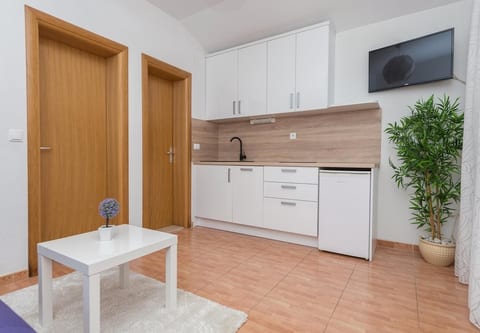 Apartments Ivi - Unit 374180-13