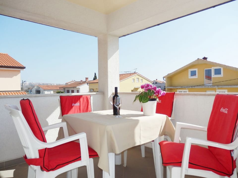 Apartments Med - Unit 374187-13