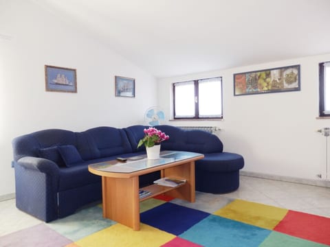 Apartments Med - Unit 374187-13