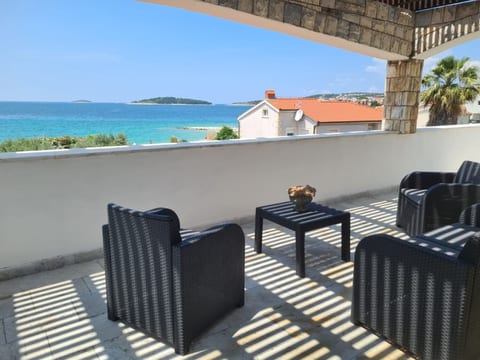 House Villa Oaza - Unit 374200-13