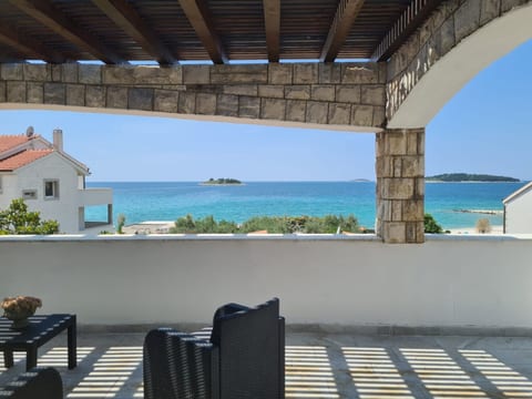 House Villa Oaza - Unit 374200-13