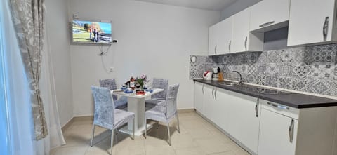 Apartments PAna - Unit 374201-13