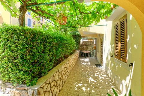 Apartments Nada - Unit 374221-13