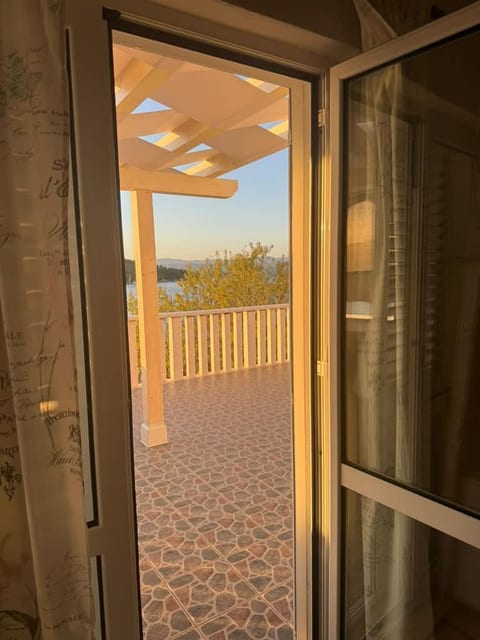 Apartment Angie - Unit 374223-13