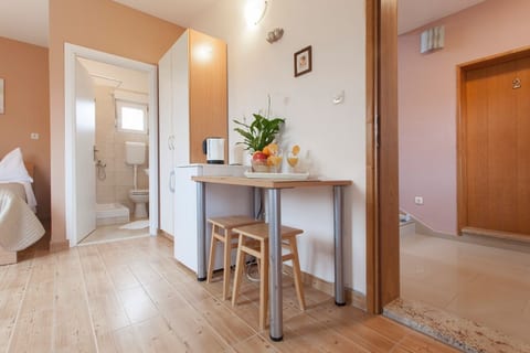 Apartments Old Stone - Unit 374238-13