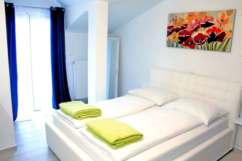 Apartments Old Stone - Unit 374240-13