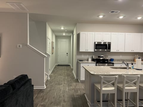 Enjoy the fully stocked kitchen equipped to meet every culinary need!