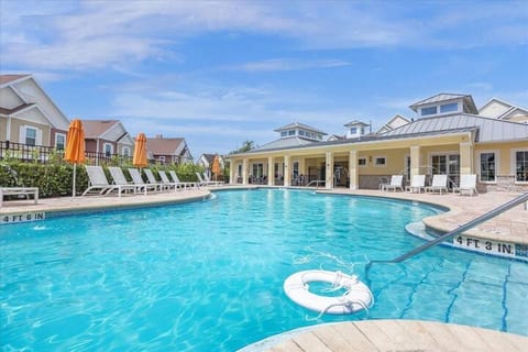 Central Disney+pool, jacuzzi 2 En-Suite BD 2,5 BA