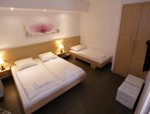 Apartments and Rooms guesthouse Lorenta - Unit 374271-13