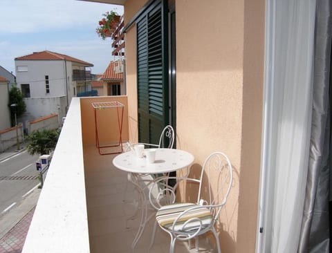 Apartments and Rooms guesthouse Lorenta - Unit 374271-13
