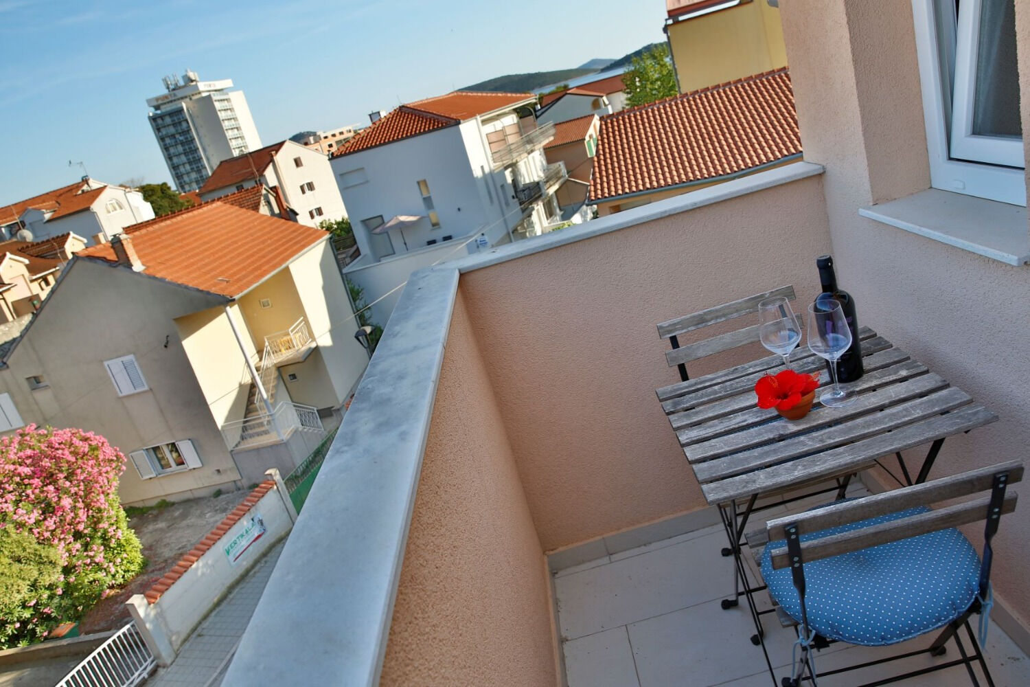 Apartments and Rooms Plaza - Unit 374277-13
