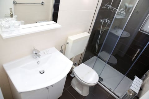 Apartments and Rooms guesthouse Lorenta - Unit 374277-13