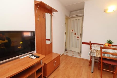 Apartment Niks - Unit 375588-13