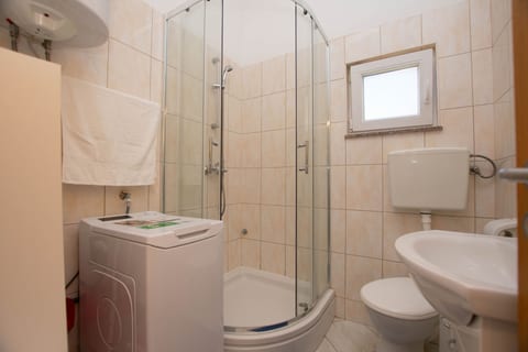 Apartments Ljubo - Unit 374336-13