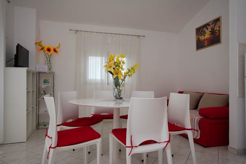 Apartments Ljubo - Unit 374337-13