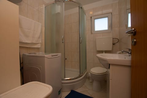 Apartments Ljubo - Unit 374337-13