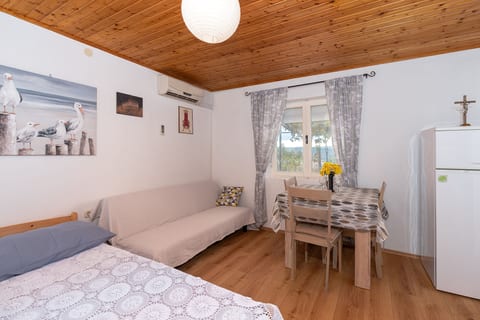 Apartment JoPek - Unit 374355-13