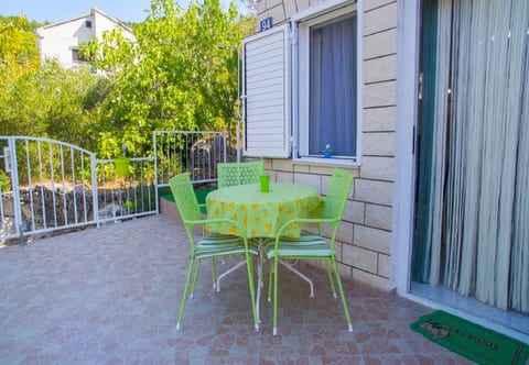 Apartment Mirjana - Unit 374371-13