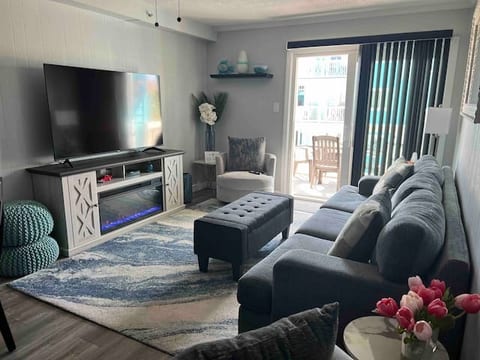 Comfy living room to relax and unwind.