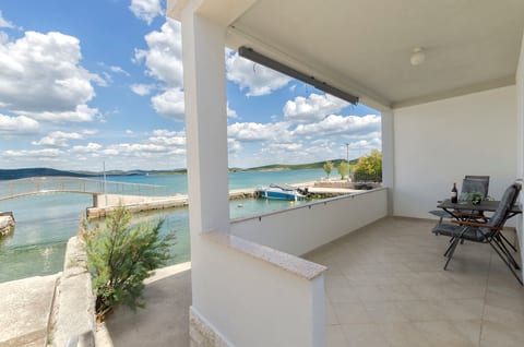 Apartment Denko by the sea - Unit 374378-13