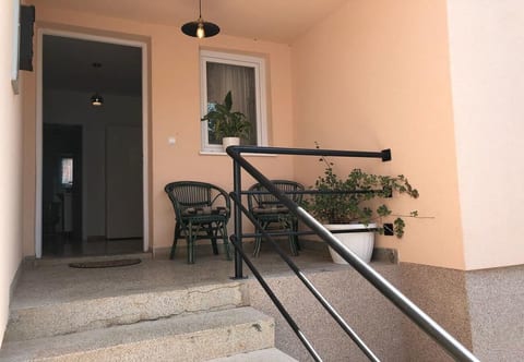 House Franny - Unit 374385-13