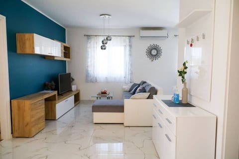 House Franny - Unit 374385-13