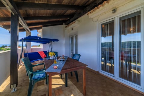 Apartments Davorka - Unit 374388-13