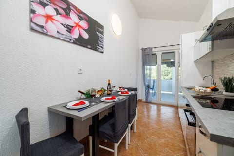 Apartments Davorka - Unit 374389-13