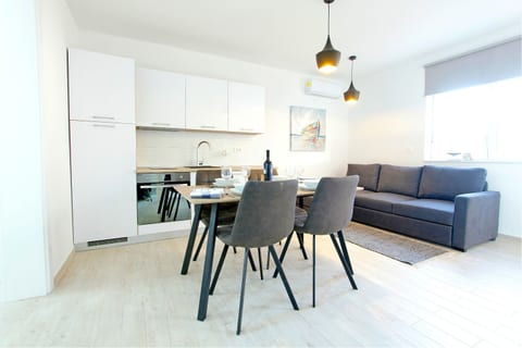 Apartments Oasis - Unit 374394-13