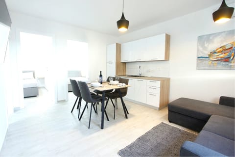 Apartments Oasis - Unit 374394-13