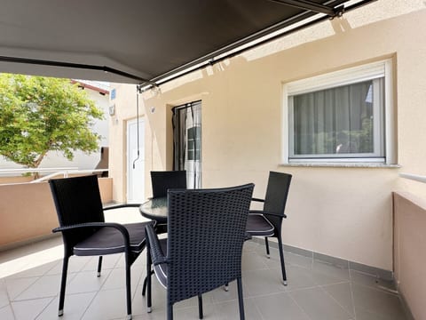Apartments JoRa - Unit 374412-13