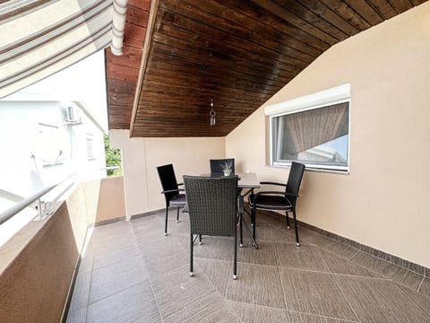 Apartments JoRa - Unit 374413-13