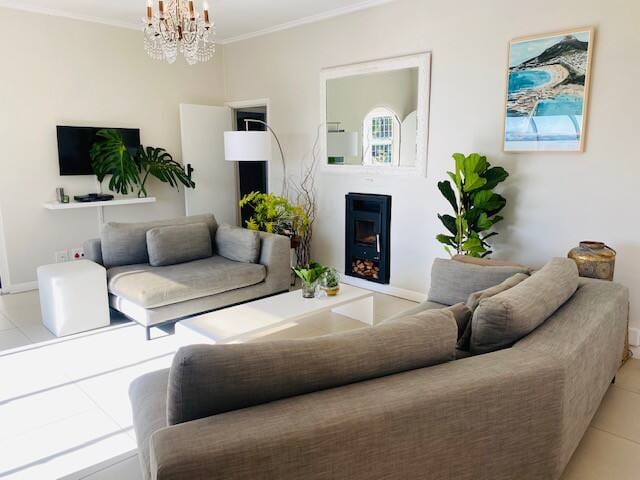 Fab view/Close to beach/BBQ/Solar back-up/Garden/ - Cape Town