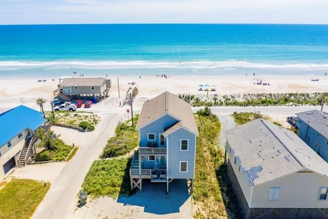 Panoramic Ocean Views! Stocked w/ Beach Gear!