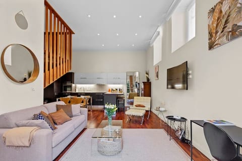 2 bedrooms Duplex, large terrace