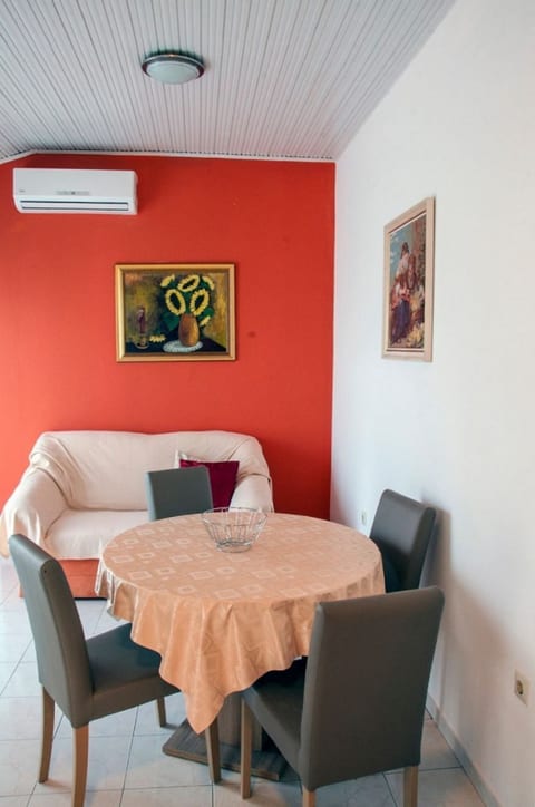 Apartments ErikaS - Unit 374469-13