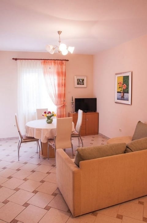 Apartments KarolinaS - Unit 374471-13