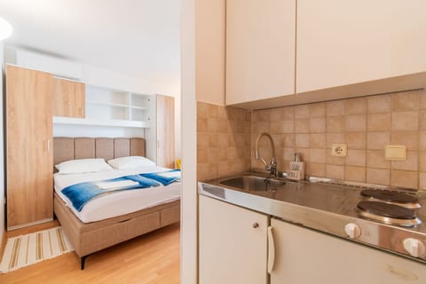 Apartments Vlado - Unit 374478-13