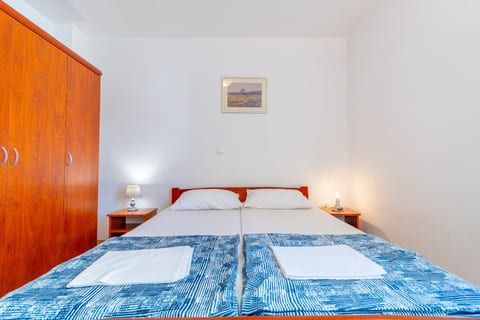 Apartments Vlado - Unit 374479-13