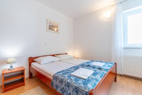 Apartments Vlado - Unit 374479-13