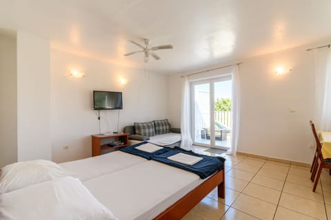 Apartments Vlado - Unit 374481-13
