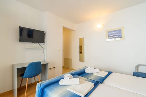 Apartments Vlado - Unit 374482-13