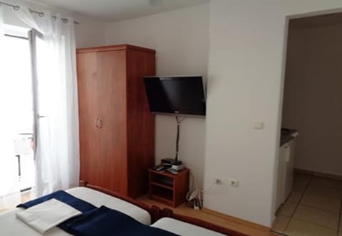 Apartments Vlado - Unit 374482-13