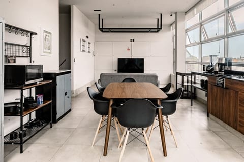 8A Low bed | Mixed Shared Room