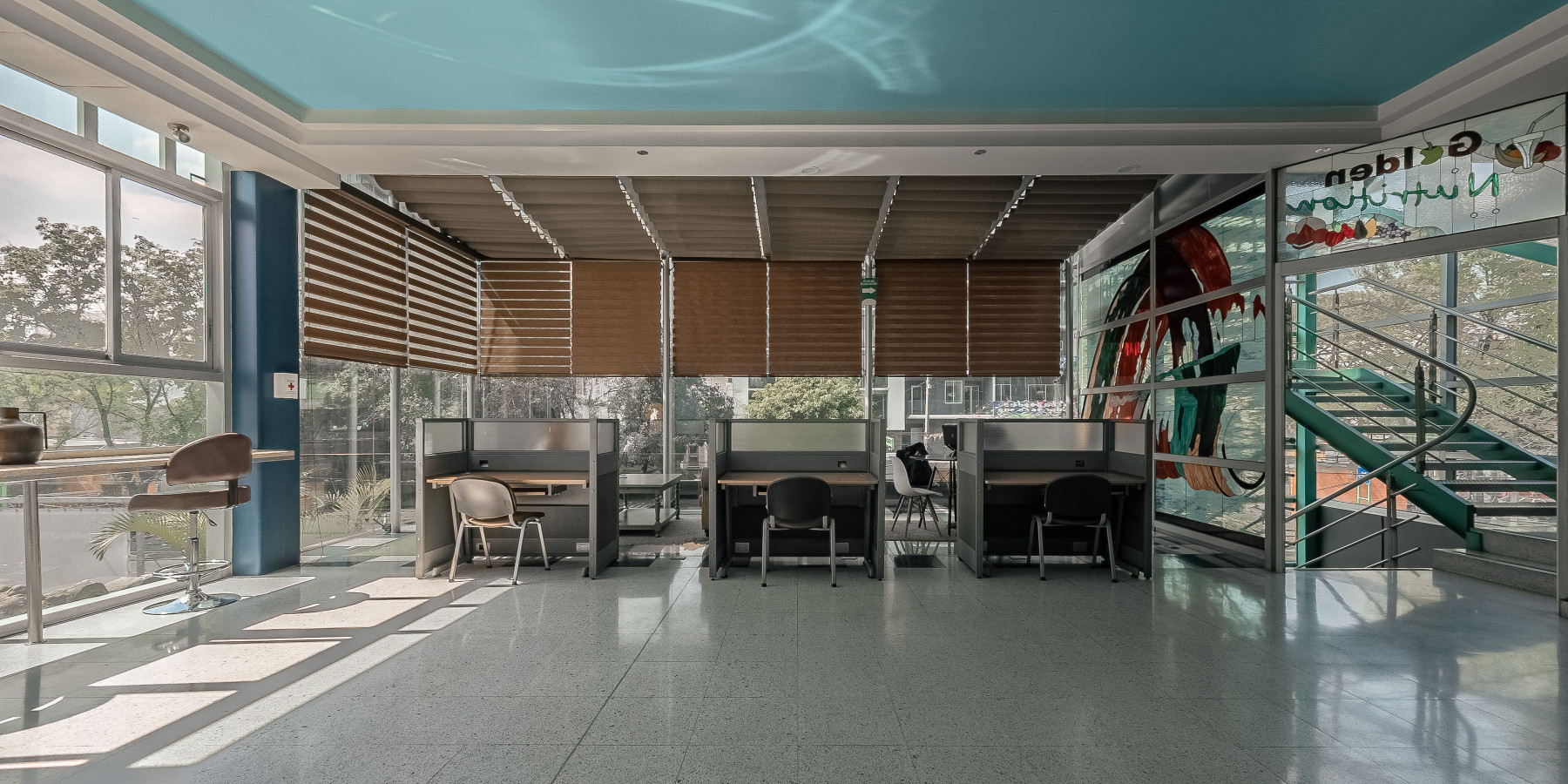 The Tropical Nest – Women’s Shared Hostel Room 302 cama 3B low bed - Mexico City