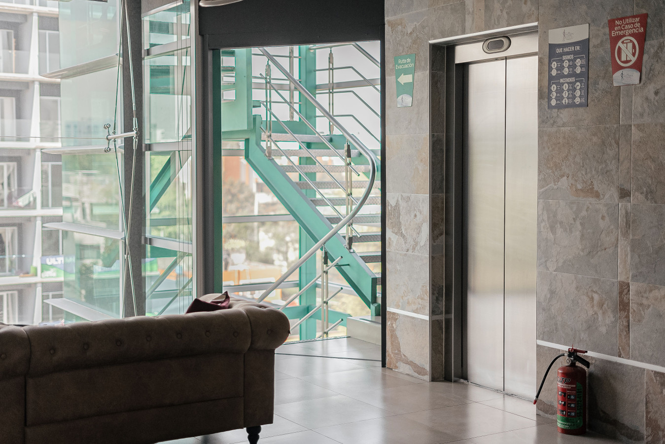 the-tropical-nest-women's-shared-hostel-room-302-4b-low-bed/