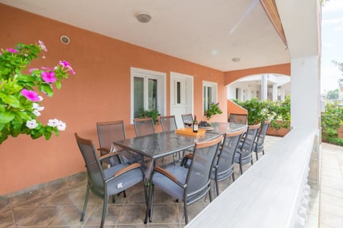 House Seagull - Unit 374247-13