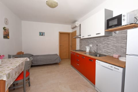 Apartment Oleandra - Unit 374951-13